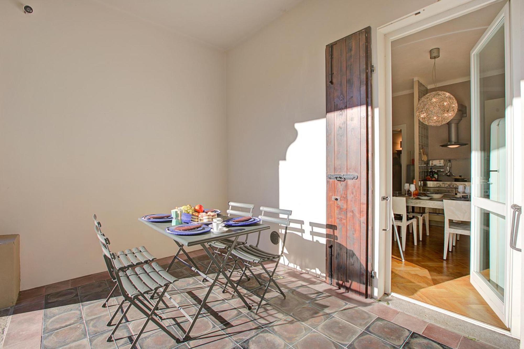 Villa Jejia- Pool And Garden Lesa Exterior photo