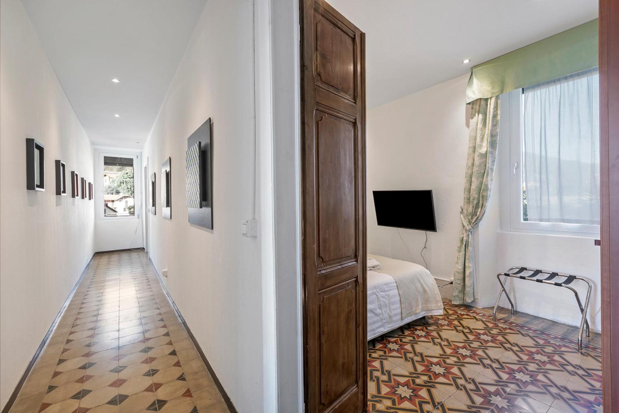 Villa Jejia- Pool And Garden Lesa Exterior photo
